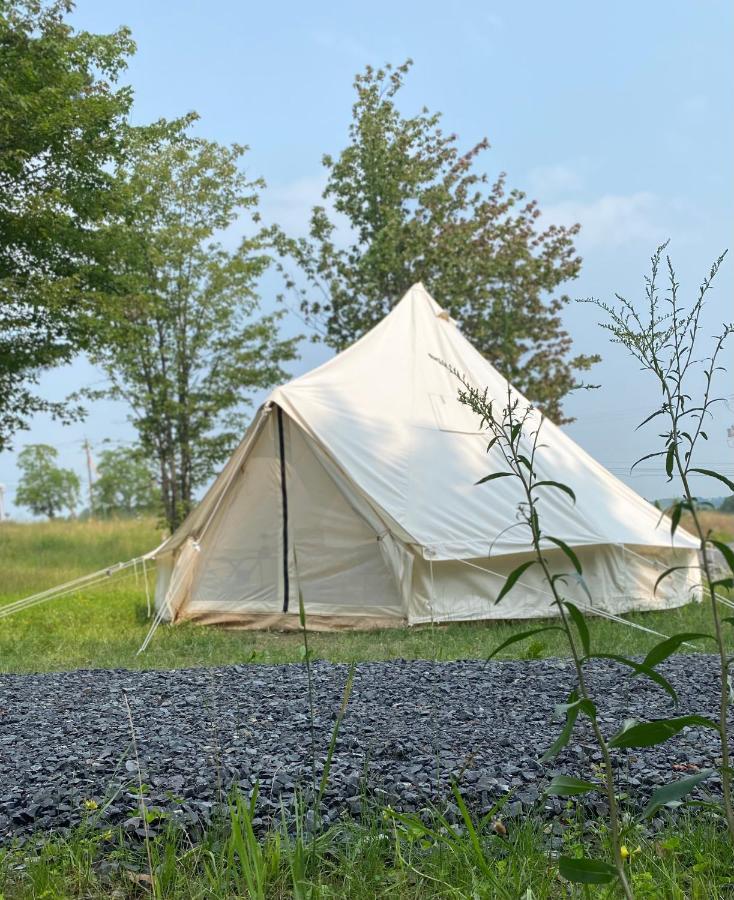 Naturluxe & Stars Watkins Glen Exterior foto